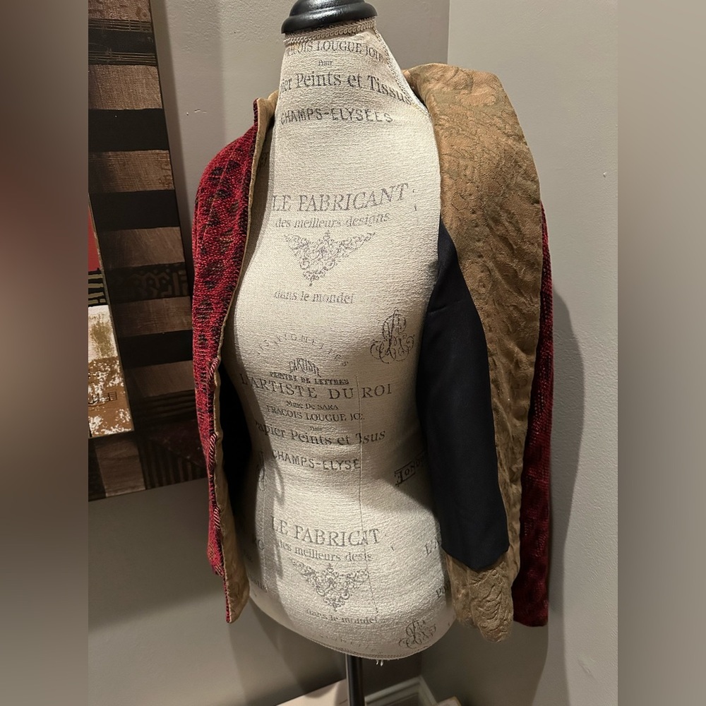 Susan Smith Artwear Chenille Patterned Jacket w/Jacquard Accents - VERY UNIQUE!! - Picture 10 of 13